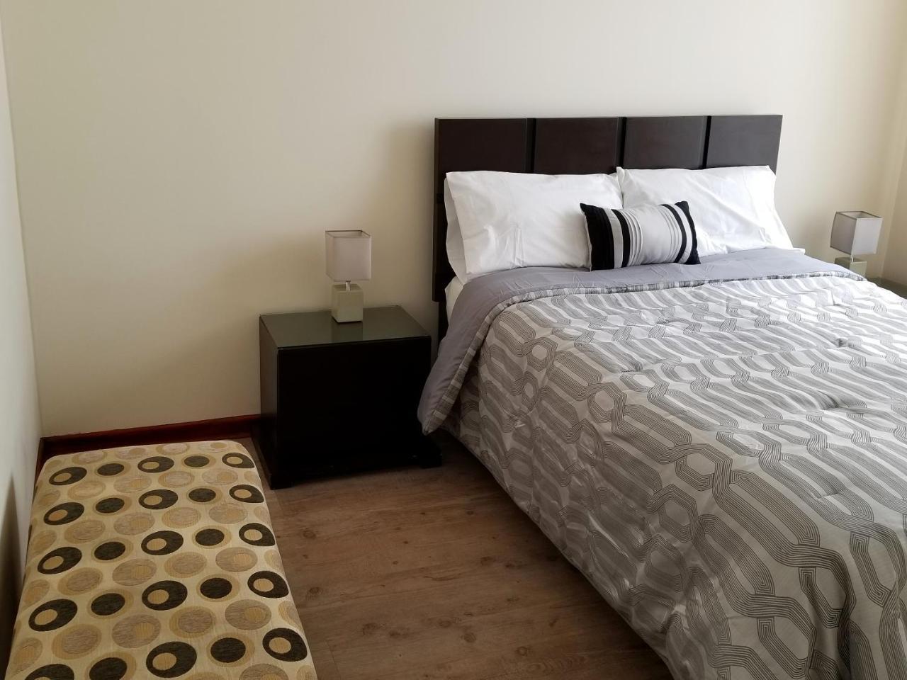 Miraflores Rentals Larcomar Лима Екстериор снимка